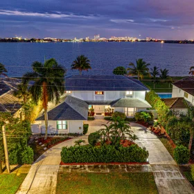 Exterior Twilight (17)